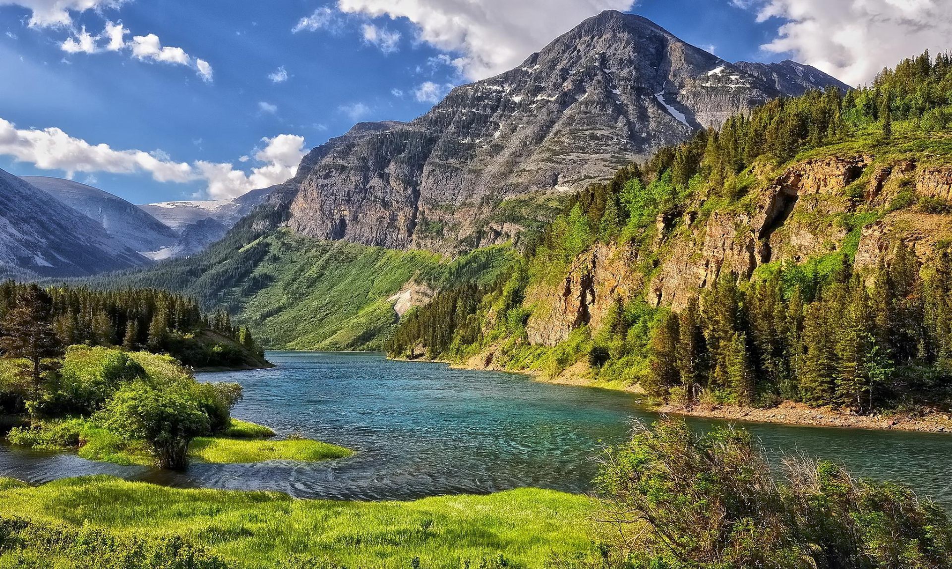 Montana mountain landscape at golden hour — representing the rugged Western heritage of Montana Safes